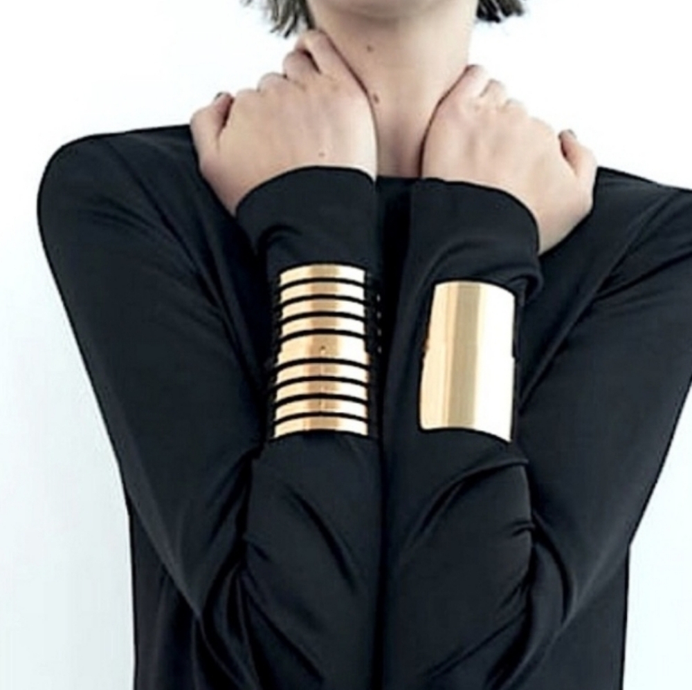 Beautiful cuff bracelets - Picture 4 of 10
